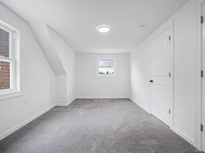 215 W Marie Street, Hicksville NY 11801