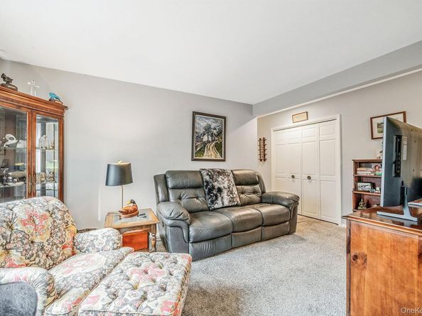 310 Terry Road, Smithtown NY 11787