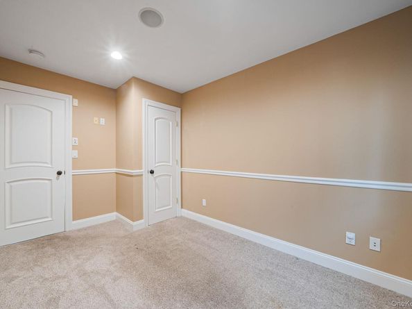 310 Terry Road, Smithtown NY 11787