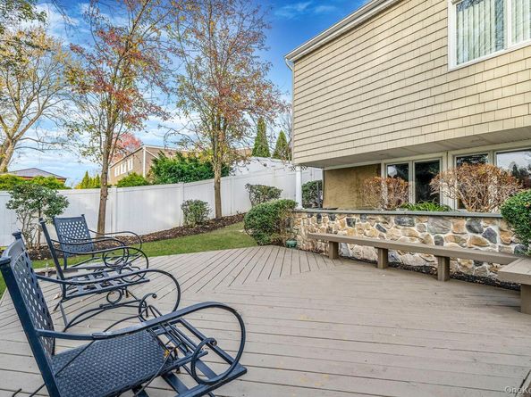 310 Terry Road, Smithtown NY 11787