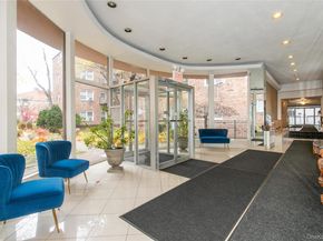 6-8 Wooleys Lane B34, Great Neck NY 11023