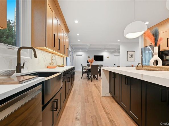 267 Sprucewood Drive, Levittown NY 11756