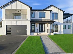 267 Sprucewood Drive, Levittown NY 11756