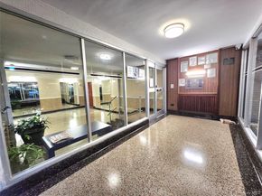 33-27 91 1J, Jackson Heights NY 11372