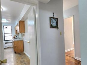 33-27 91 1J, Jackson Heights NY 11372