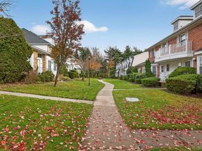 105 Glen Way, Syosset NY 11791