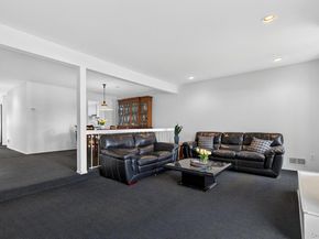 105 Glen Way, Syosset NY 11791