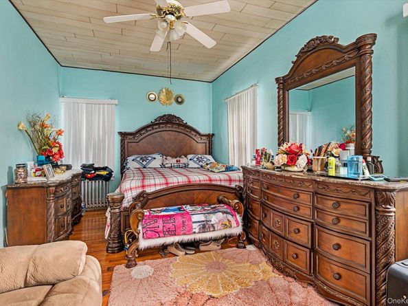 13315 231st Street, Laurelton NY 11413