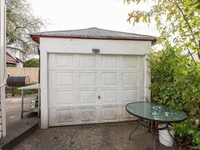 13315 231st Street, Laurelton NY 11413