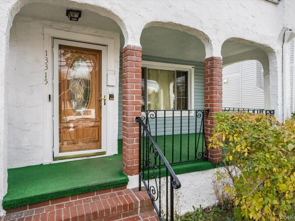 13315 231st Street, Laurelton NY 11413