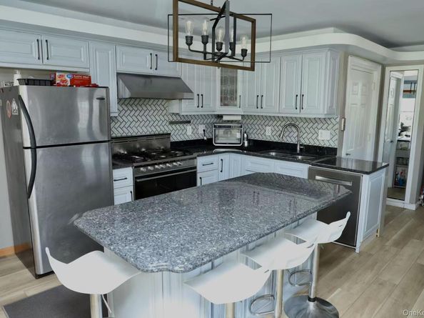 215-48 24th Avenue, Bayside NY 11360