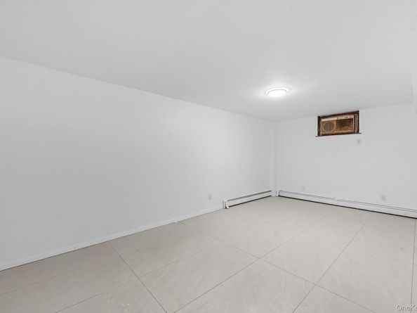 17211 Horace Harding Expressway, Fresh Meadows NY 11365