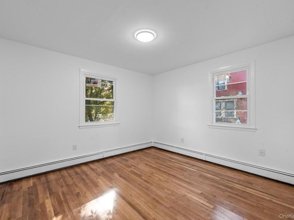 17211 Horace Harding Expressway, Fresh Meadows NY 11365