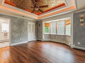 6 Beverly Rd., Oakdale NY 11769