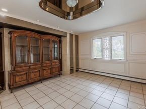 6 Beverly Rd., Oakdale NY 11769