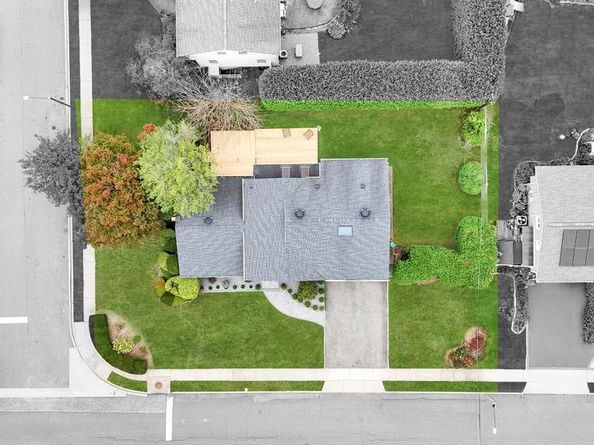 90 Rockland Drive, Jericho NY 11753