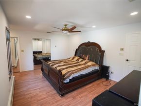 90 Rockland Drive, Jericho NY 11753