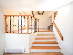 90 Rockland Drive, Jericho NY 11753