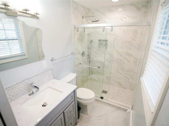 90 Rockland Drive, Jericho NY 11753