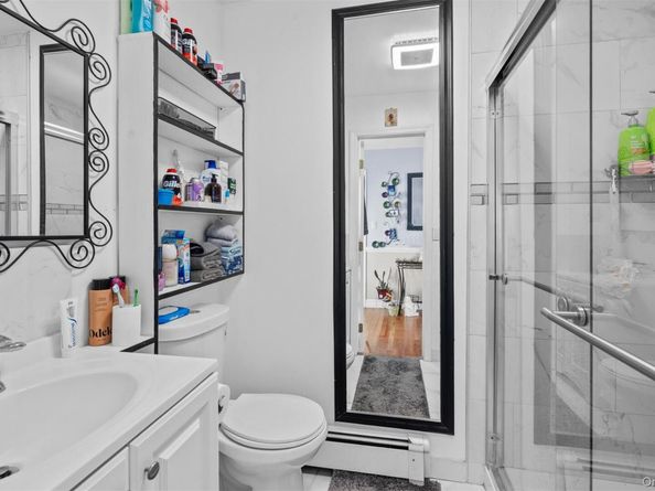 2 Smith Street, Deer Park NY 11729