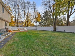 2 Smith Street, Deer Park NY 11729
