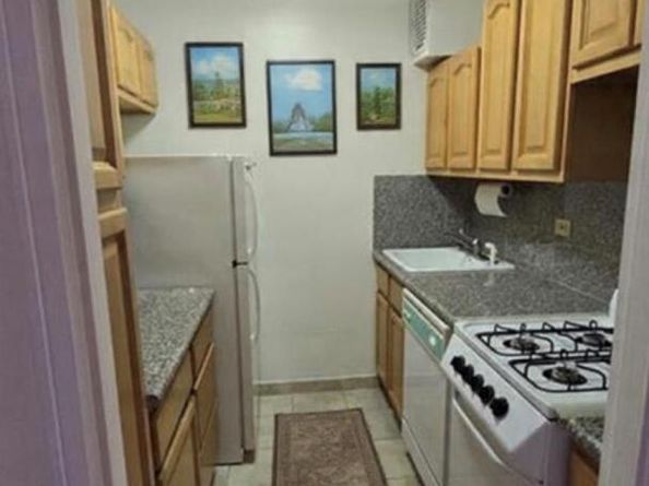 142-05 Roosevelt Avenue 602, Flushing NY 11354