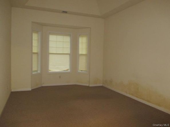 177 Melody Court, Brookhaven NY 11941