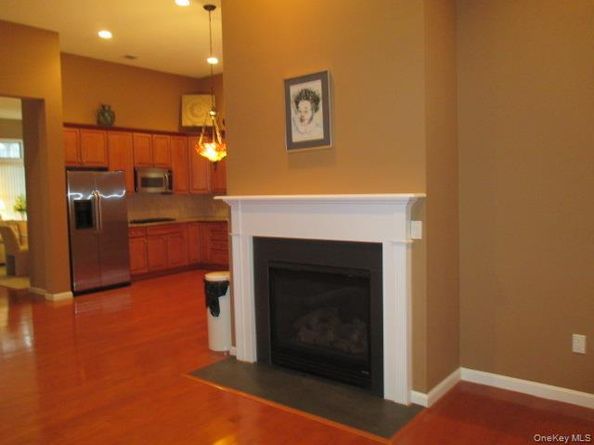 177 Melody Court, Brookhaven NY 11941