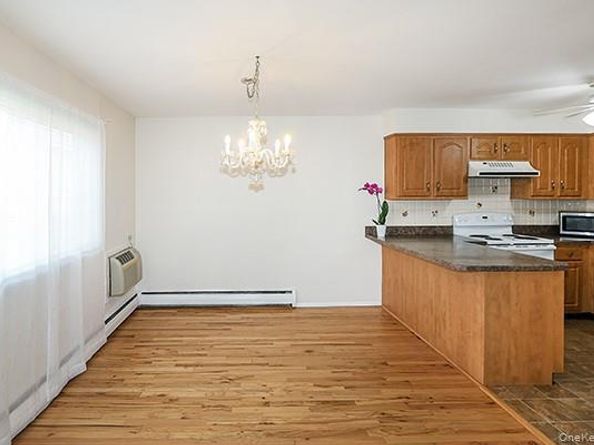 400 Fulton Street 14C, Farmingdale NY 11735