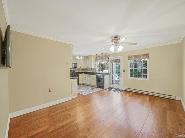 202 Belfast Lane, Ridge NY 11961