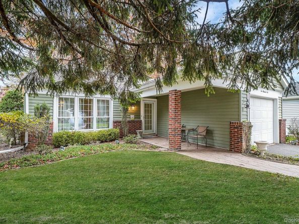 202 Belfast Lane, Ridge NY 11961