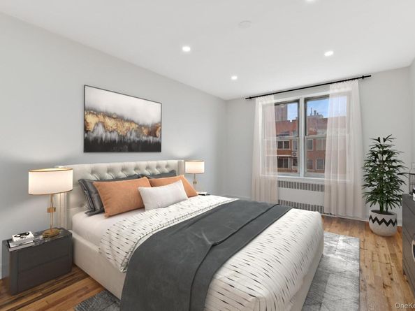 67-30 Clyde Street 2C, Forest Hills NY 11375