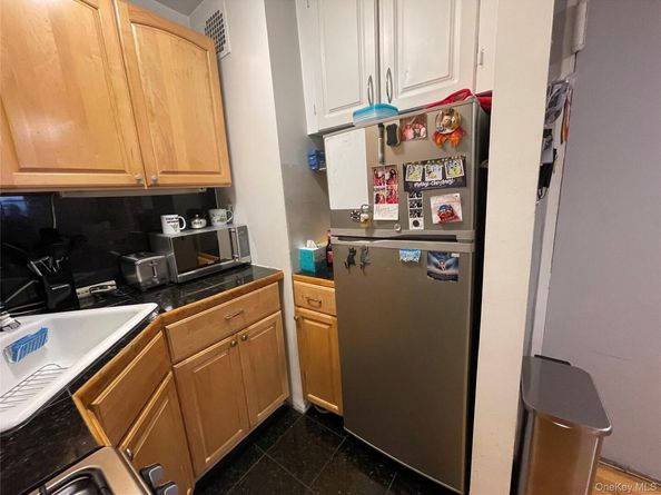 2815 Ocean Parkway 3G, Brooklyn NY 11235