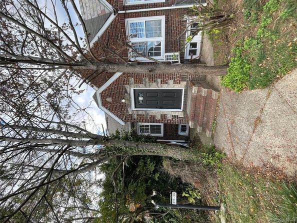 21739 114th Road, Cambria Heights NY 11411