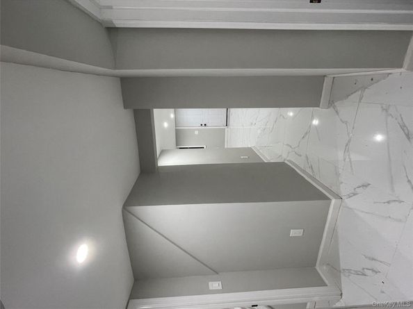 21739 114th Road, Cambria Heights NY 11411