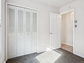 5 Fredricksburg Court, Coram NY 11727