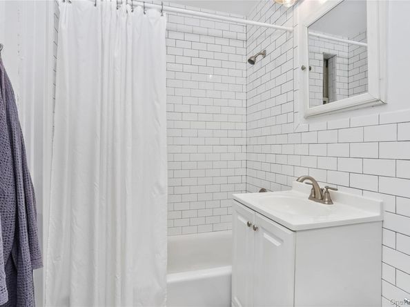 155 Centre  Ave 5E, New Rochelle NY 10805