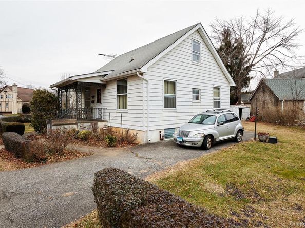 3 Clinton Avenue, Pleasantville NY 10570