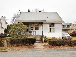 3 Clinton Avenue, Pleasantville NY 10570