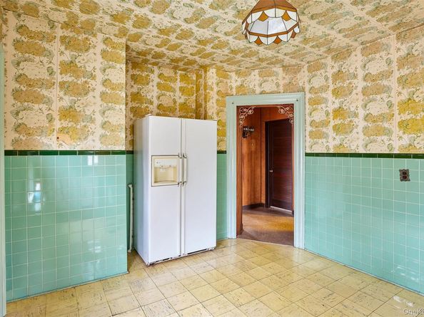 3 Clinton Avenue, Pleasantville NY 10570