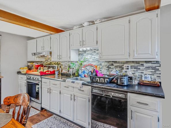 54 Landview Drive, Dix Hills NY 11746