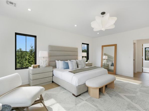 158 Cobb Road, Water Mill NY 11976