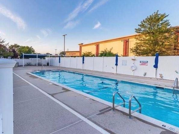 2 Alhambra Drive, Oceanside NY 11572