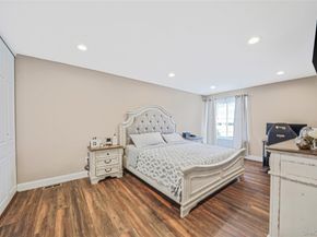 2 Alhambra Drive, Oceanside NY 11572