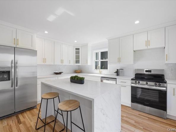 101 Thurton Place, Yonkers NY 10704