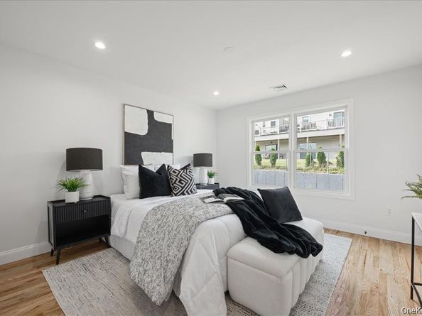 101 Thurton Place, Yonkers NY 10704