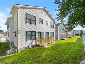 101 Thurton Place, Yonkers NY 10704