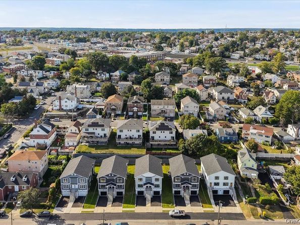 101 Thurton Place, Yonkers NY 10704