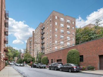 1 Bronxville Road Bronxville Road