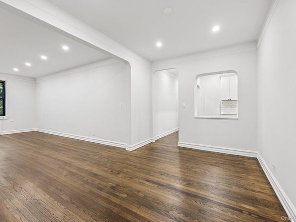 1 Bronxville Road Bronxville Road 4P, Bronxville NY 10708